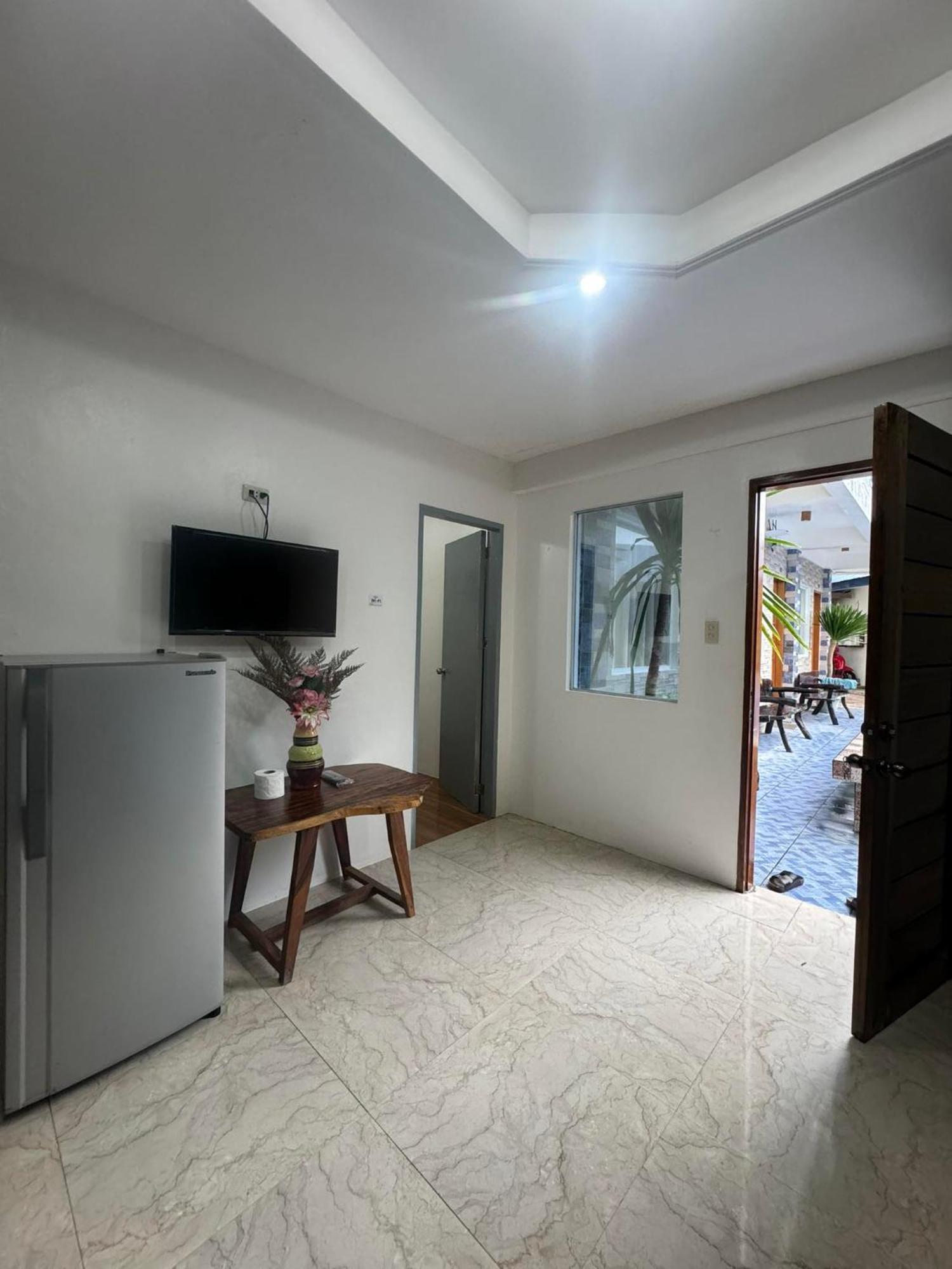Foxtail Siargao Island Guesthouse 卢纳将军城 外观 照片