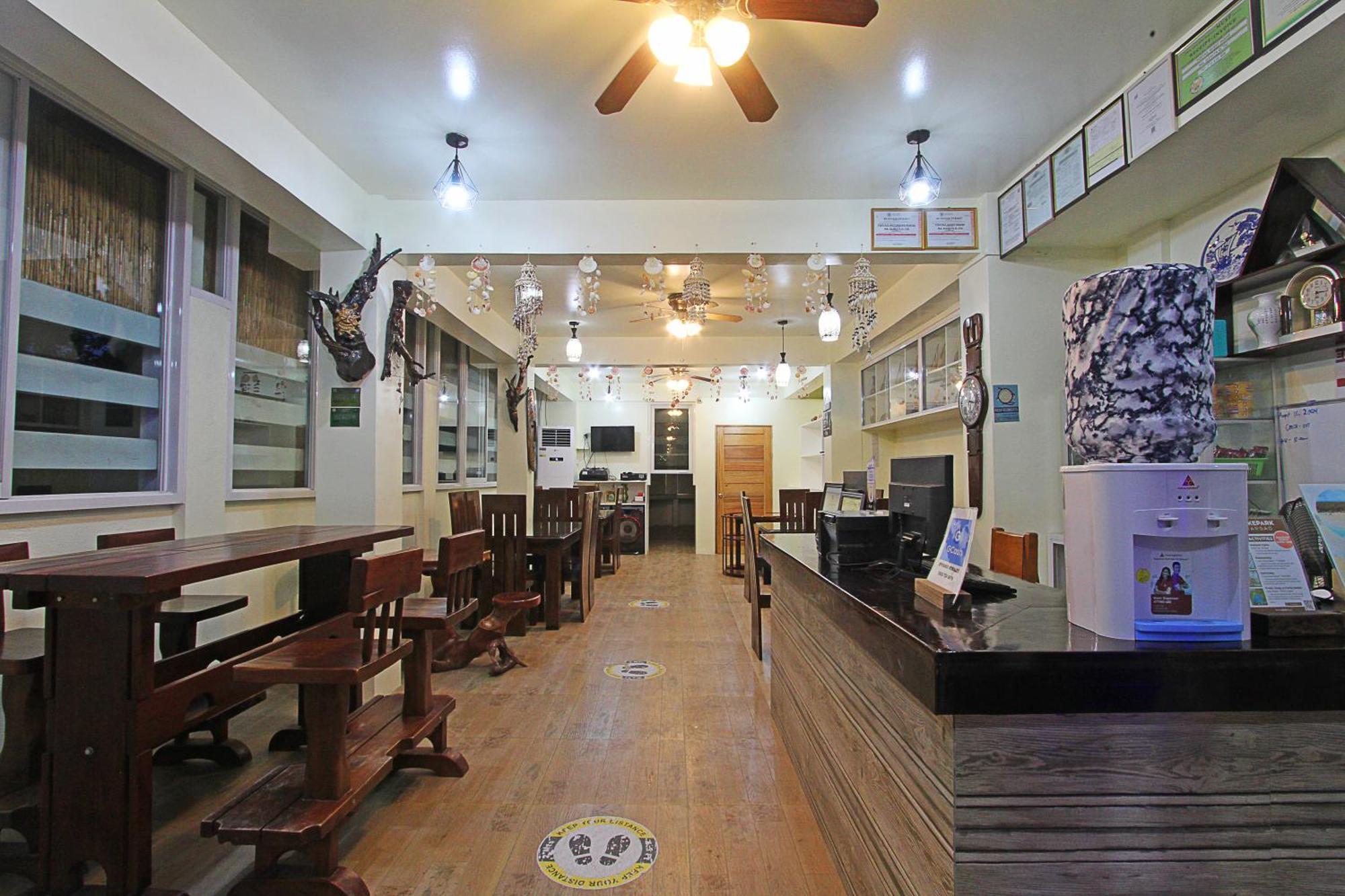 Foxtail Siargao Island Guesthouse 卢纳将军城 外观 照片